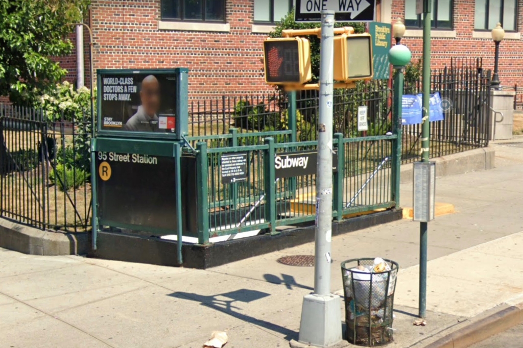 A general view of the 95th Street R train station in Bay Ridge.