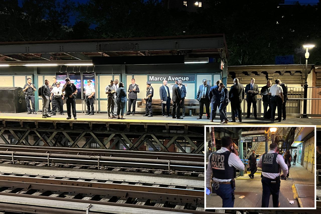 36-year-old man fatally knifed at Brooklyn subway station