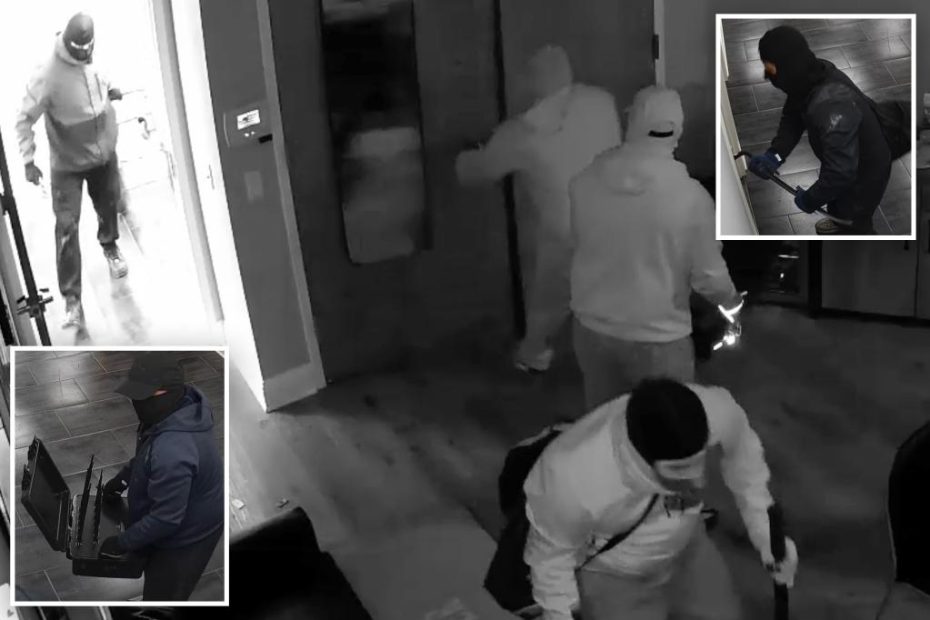 5 crooks steal $2.5 million in luxury watches, take safe with $160K from Staten Island's The Wrist Watcher