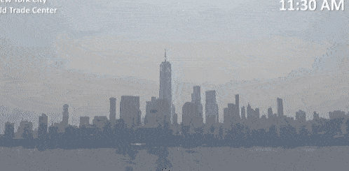 Insane time-lapse video shows how quickly wildfire smoke camouflaged NYC
